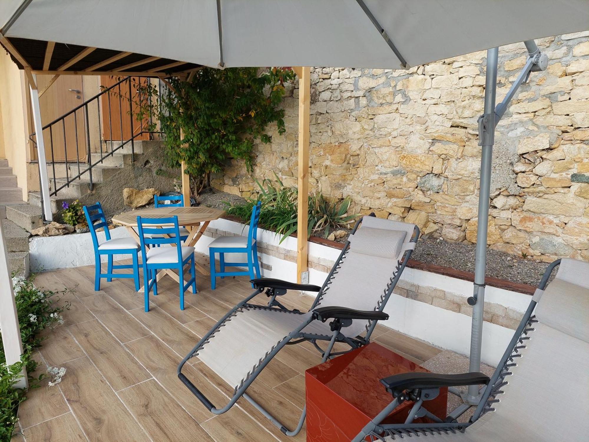 La Crique De L'Evole Apartment Neuchatel Bagian luar foto